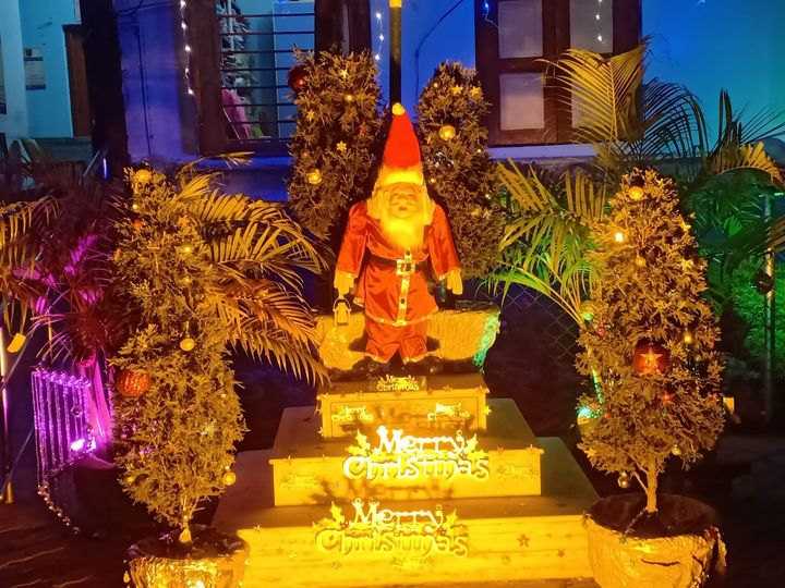 Merry Christmas To Everyone From Resque Foundation…